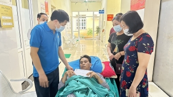 Phú Thọ sẵn sàng tiếp nhận công tác cho chồng của cô giáo bám bản gặp tai nạn