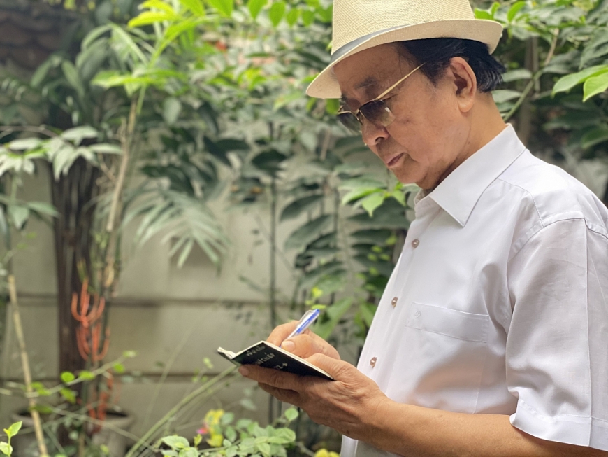 Có một nhà khoa học rất thơ...