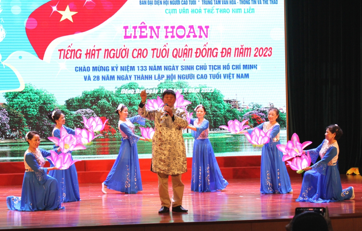 Một tiết mục tham gia Liên hoan