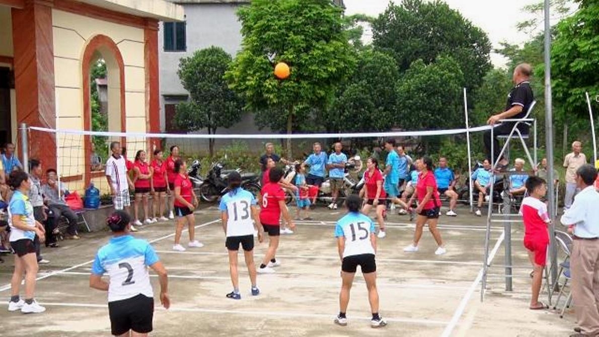 NCT xã Tản Lĩnh, huyện Ba Vì tích cực luyện tập bóng chuyền hơi, duy trì sức khỏe dẻo dai