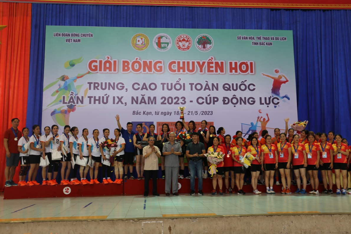 Giải Bóng chuyền hơi trung, cao tuổi toàn quốc lần thứ IX, năm 2023 thành công tốt đẹp