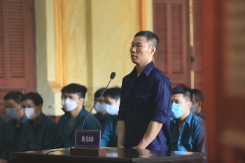 TP. Hồ Chí Minh: Xét xử cựu cán bộ Công an buôn lậu hơn 1.000 container thiết bị, máy móc cũ