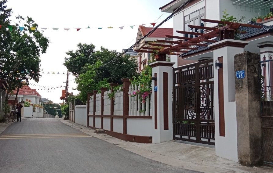 Gương mẫu đi đầu trong phong trào xây dựng gia đình văn hóa