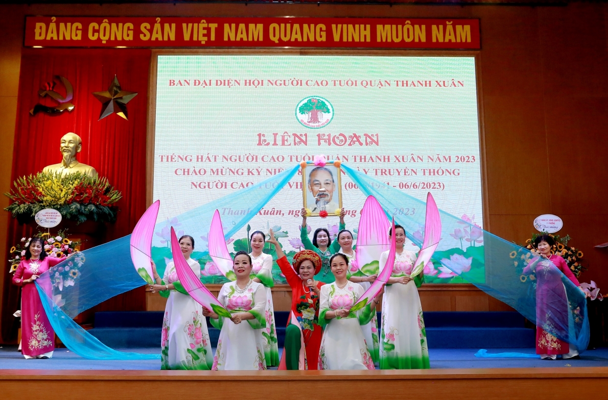 Một tiết mục tại Liên hoan