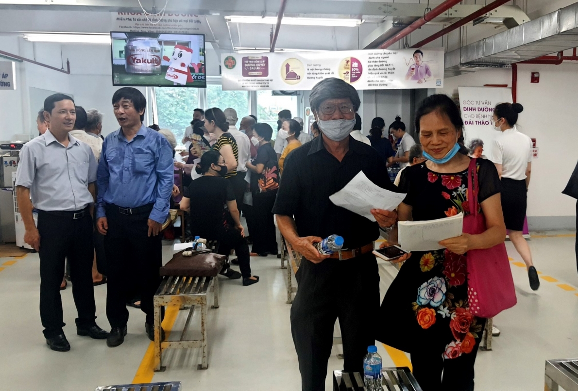 Khám sức khỏe cho NCT quận Ba Đình, TP Hà Nội tại Bệnh viên Quân y 354