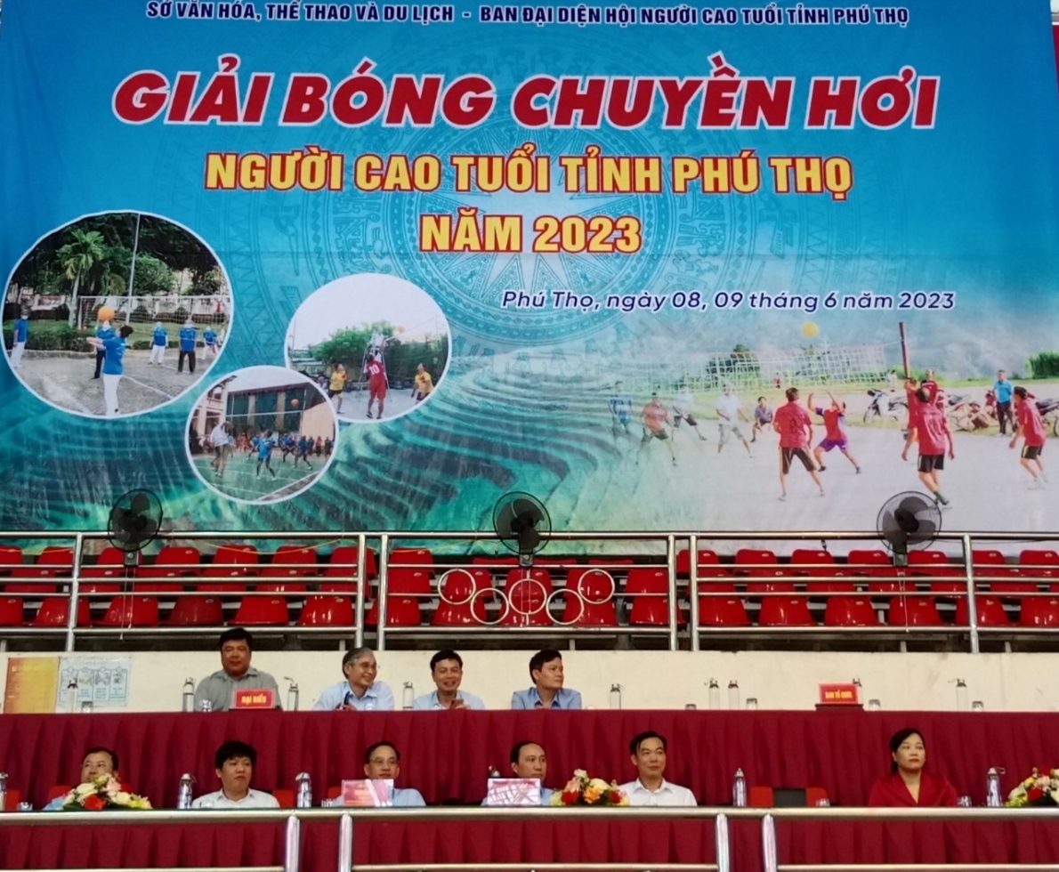 Món ăn tinh thần, sân chơi bổ ích giúp tăng cường sức khỏe cho Người cao tuổi