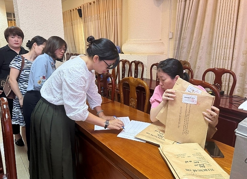 Trường Đại học KD&CN tổ chức kỳ thi tốt nghiệp cho sinh viên khoa Trung - Nhật năm học 2022-2023