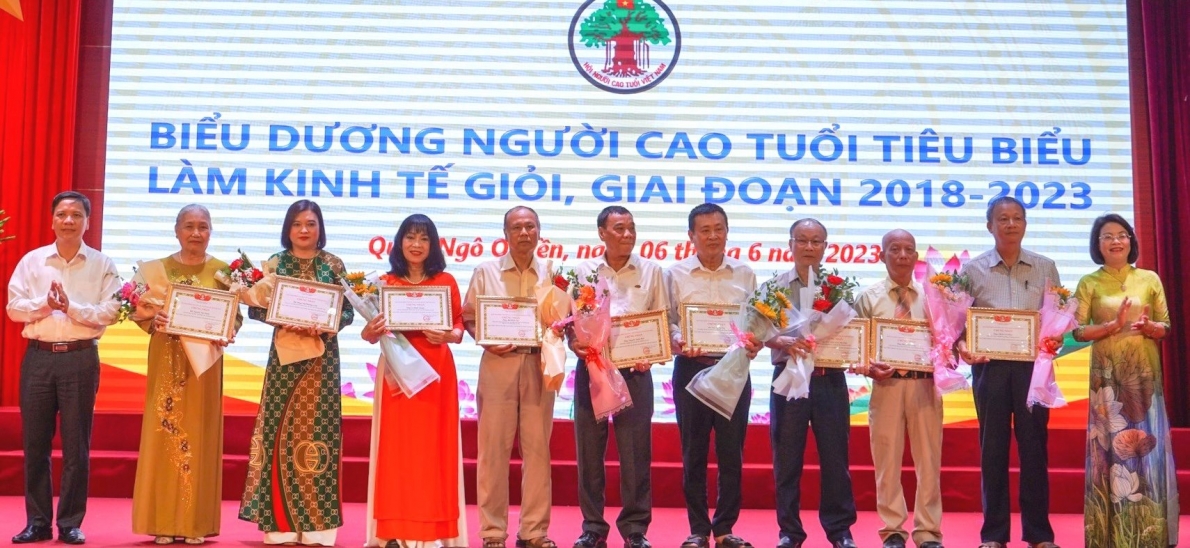 Lãnh đạo quận Ngô Quyền biểu dương NCT tiêu biểu làm kinh tế giỏi, giai đoạn 2018- 2023