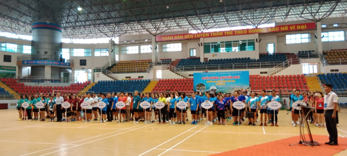 Phú Thọ: Bế mạc giải Bóng chuyền hơi năm 2023