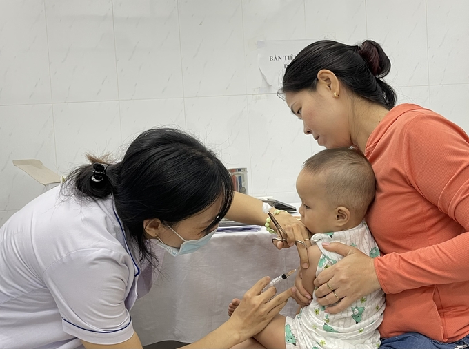 Bộ Tài chính: Chưa có cơ sở để bố trí ngân sách Trung ương cho Bộ Y tế để mua vắc xin tiêm chủng mở rộng năm 2023 Bộ Tài chính: Chưa có cơ sở để bố trí ngân sách Trung ương cho Bộ Y tế để mua vắc xin tiêm chủng mở rộng năm 2023