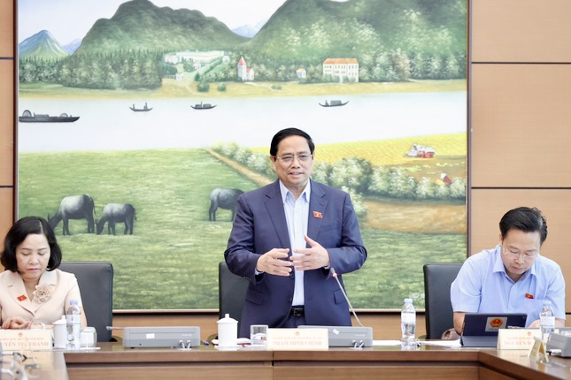 Thủ tướng Phạm Minh Chính: Sửa đổi Luật Đất đai cần bám sát chủ trương đường lối của Đảng và góp phần tháo gỡ những vướng mắc từ thực tiễn