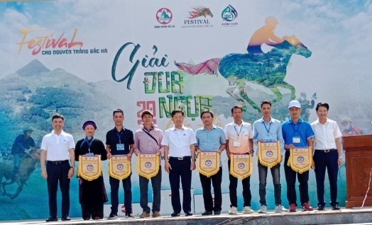 Đặc sắc giải đua ngựa truyền thống Cao nguyên trắng Bắc Hà