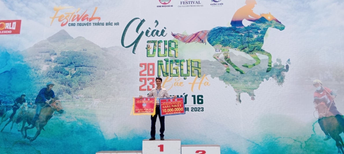 Lào Cai: Đặc sắc vòng trung kết đua ngựa truyền thống Cao nguyên trắng Bắc Hà