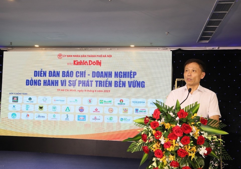 Diễn đàn Báo chí - Doanh nghiệp đồng hành vì sự phát triển bền vững.