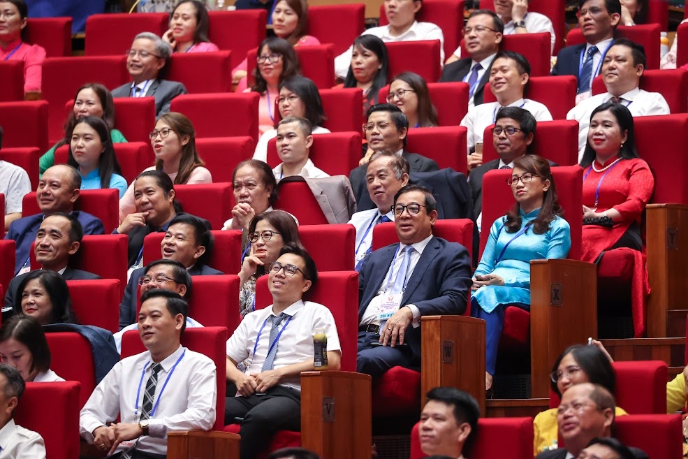 Thủ tướng Phạm Minh Chính tham dự Hội nghị biểu dương, tôn vinh điển hình tiên tiến toàn quốc