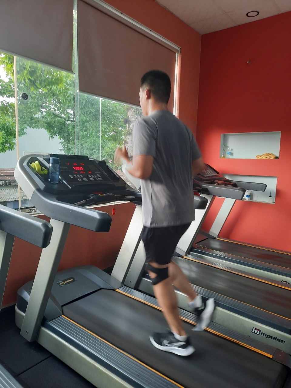 Người dân đến tập GYM Người dân đến tập GYM