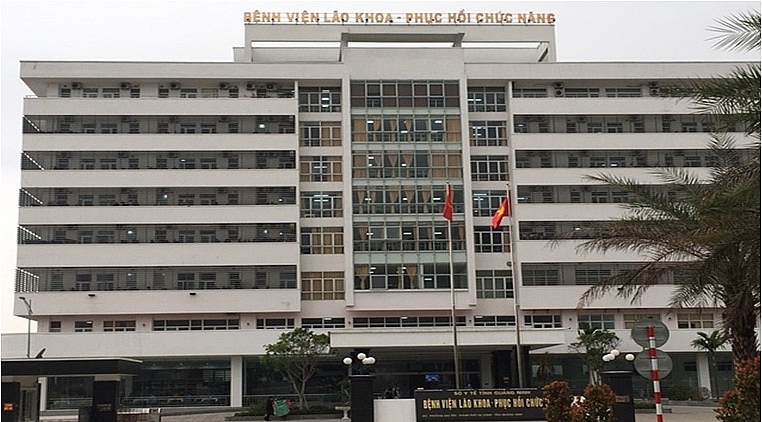 Bệnh viện Lão khoa - Phục hồi chức năng Quảng Ninh: Gặp mặt các nhà báo cao tuổi