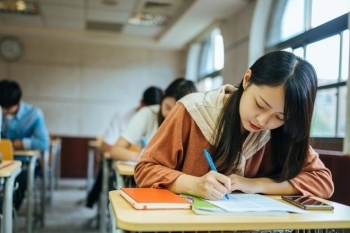 Thí sinh có chứng chỉ IELTS cấp sau ngày 10/9/2022 được miễn thi ngoại ngữ kỳ thi tốt nghiệp THPT 2023
