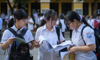 Vụ lộ đề thi môn tiếng Anh vào lớp 10 tại Kon Tum: Hủy kết quả của 12 học sinh, cho thi lại