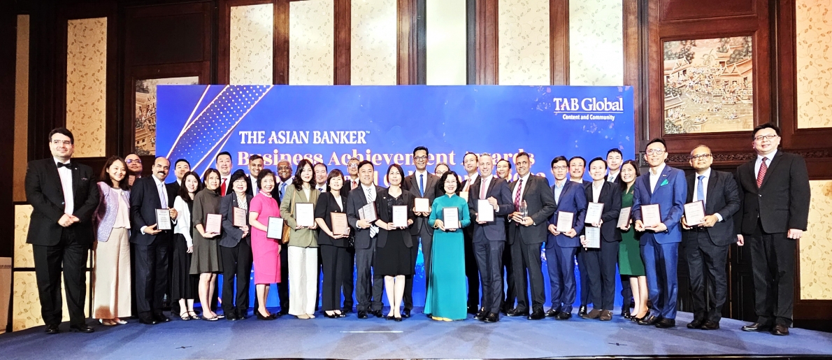 BIDV nhận giải thưởng “Ngân hàng Lưu ký - Giám sát tốt nhất Việt Nam” lần thứ 3 liên tiếp