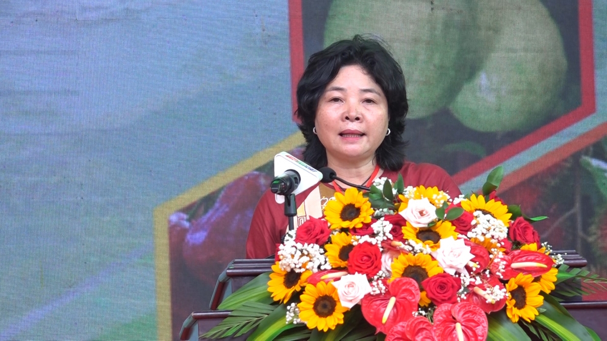 Cồn Tân Lộc nhộn nhịp Lễ hội vườn trái cây ngày Tết Đoan ngọ Cồn Tân Lộc nhộn nhịp Lễ hội vườn trái cây ngày Tết Đoan ngọ