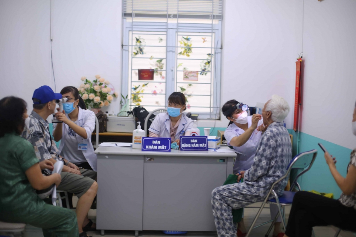 Chú trọng các hoạt động chăm sóc sức khoẻ người cao tuổi