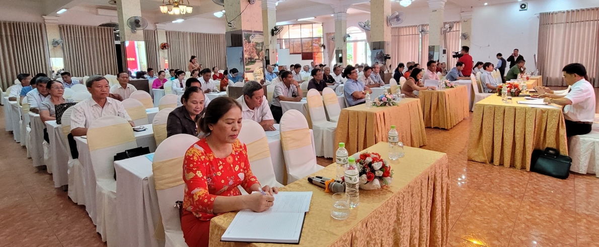 Sơ kết công tác 6 tháng đầu năm và nhân rộng mô hình Câu lạc bộ LTHTGN