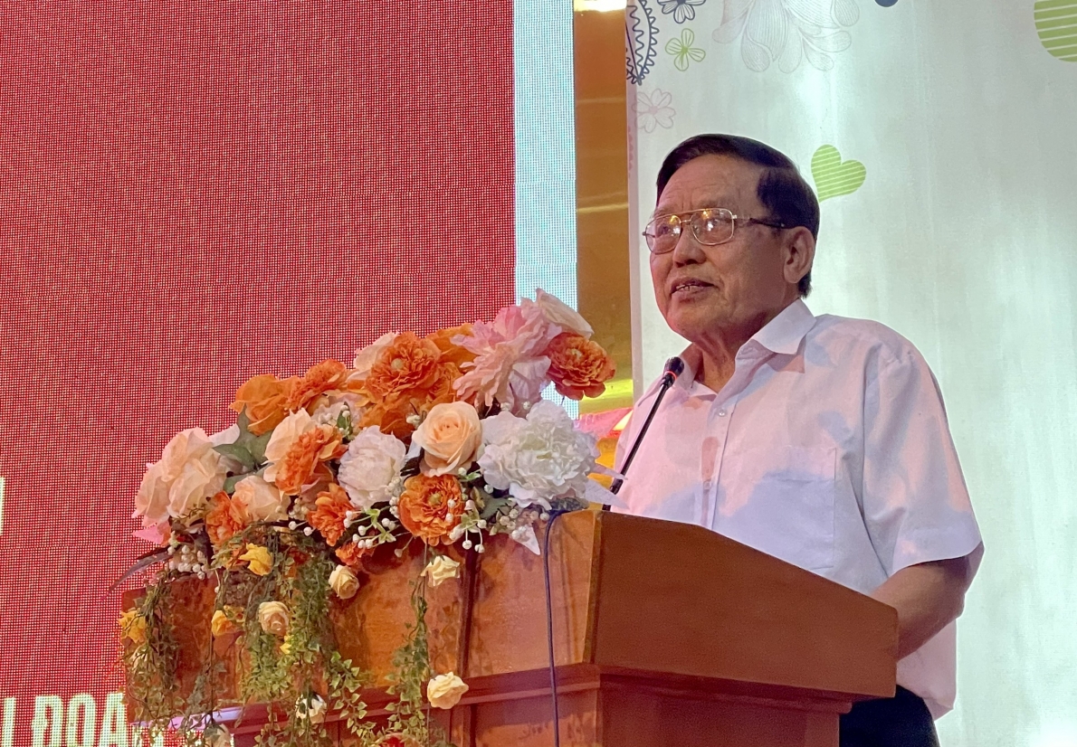 Sơ kết công tác 6 tháng đầu năm và nhân rộng mô hình Câu lạc bộ LTHTGN