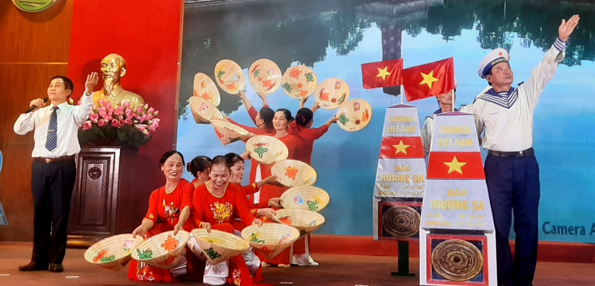 Một tiết mục tại Liên hoan