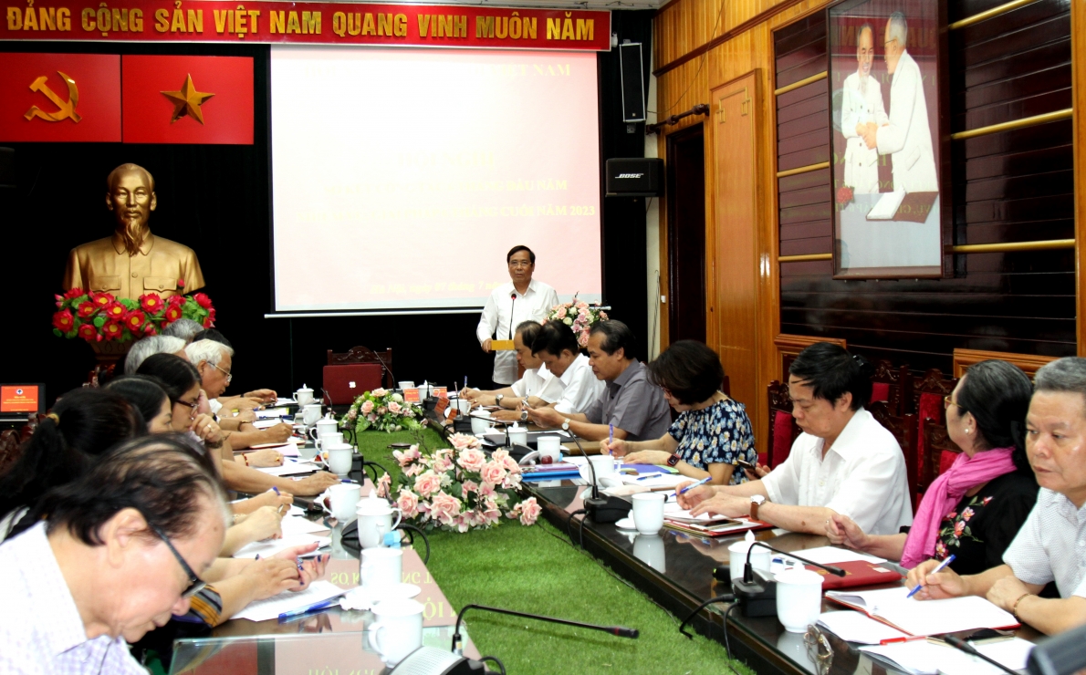 Chủ tịch Nguyễn Thanh Bình chủ trì Hội nghị