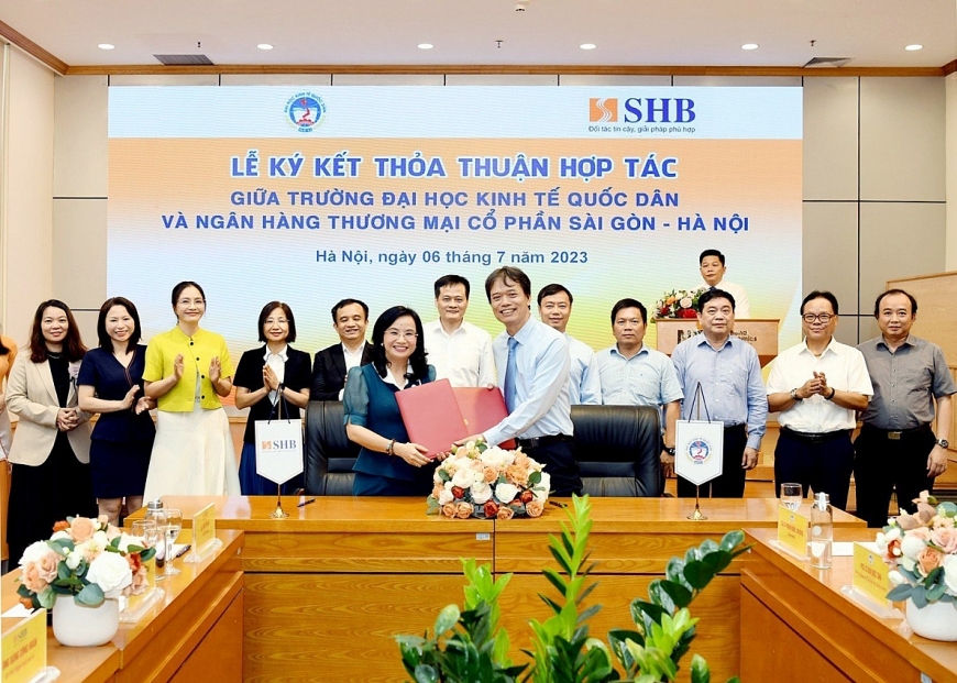 SHB sẽ cùng Trường Đại học Kinh tế Quốc dân hành động quyết liệt, trách nhiệm và hiệu quả, hướng tới xây dựng hợp tác chiến lược lâu dài, bền vững