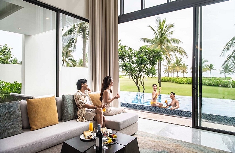 Siêu đại nhạc hội 8Wonder là show diễn đầu tiên tại châu Á của Charlie Puth