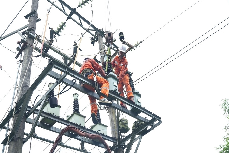 Tổng Công ty Điện lực miền Bắc gặp nhiều khó khăn trong cung ứng điện Qúy II năm 2023