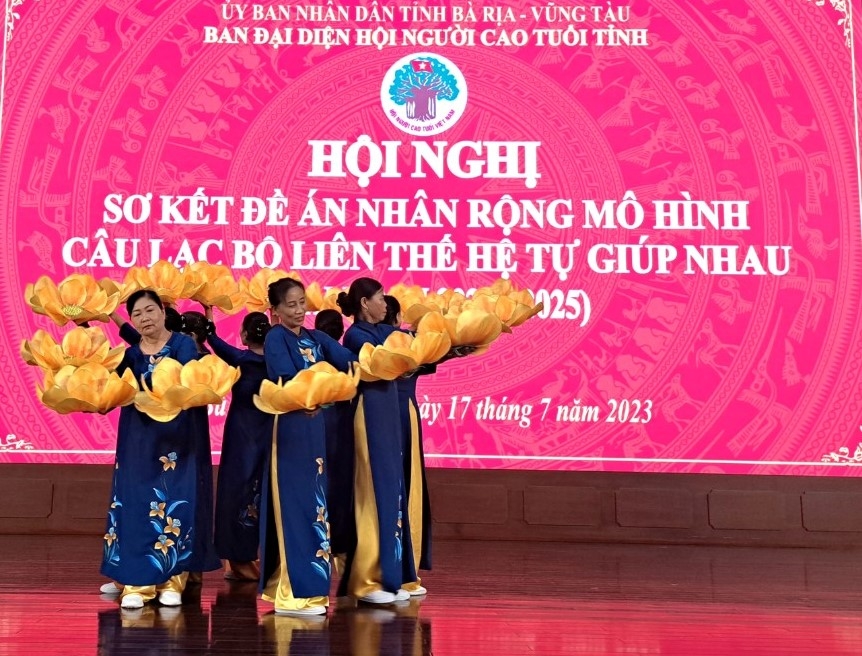 Sơ kết Đề án nhân rộng mô hình CLB Liên thế hệ tự giúp nhau, giai đoạn 2021-2025