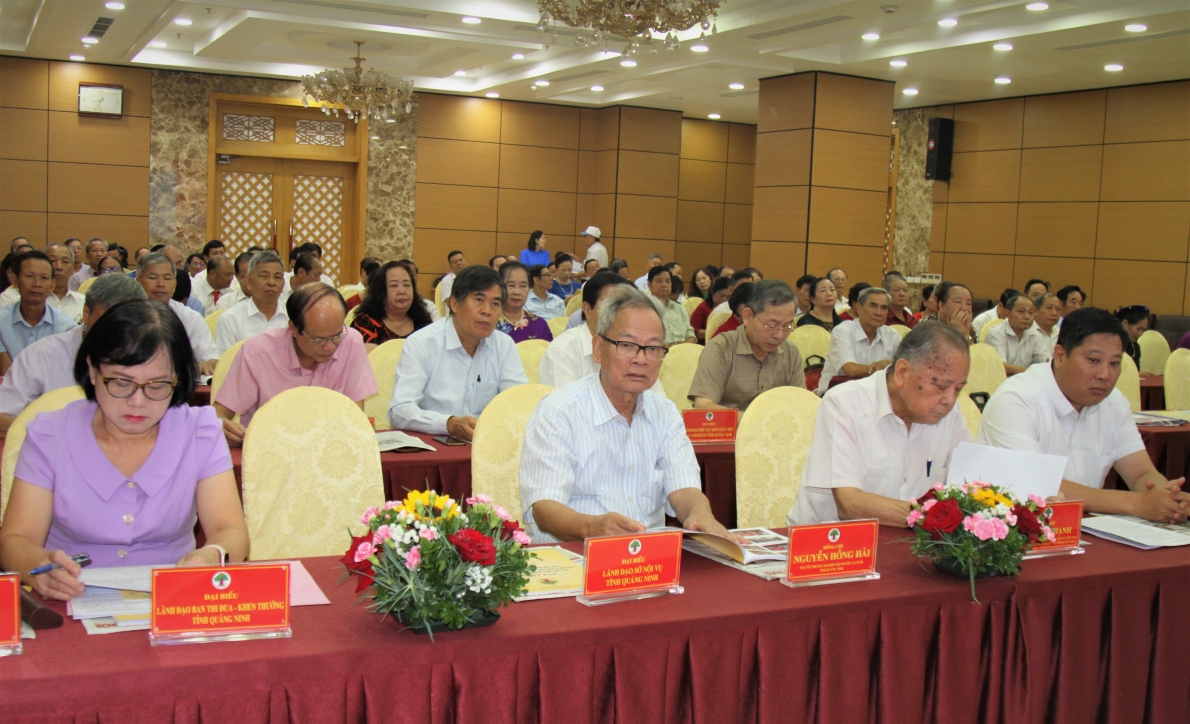 Các đại biểu tham dự Hội nghị