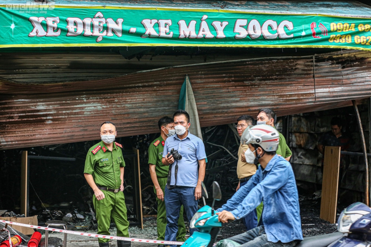 Hiện trường vụ cháy nhà khiến 3 người tử vong thương tâm ở Hoài Đức, Hà Nội hôm 19/7. Ảnh: VTC 