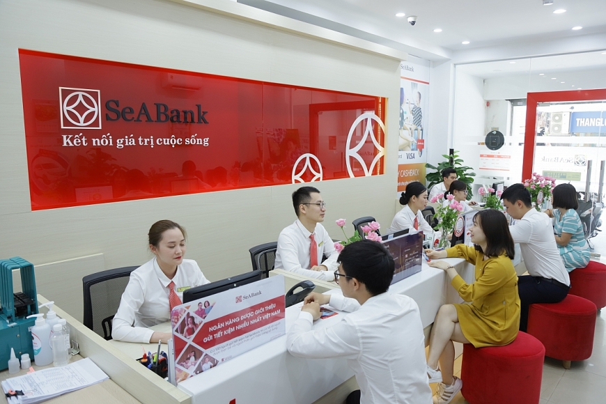 SeABank nhận giải thưởng Top 50 công ty đại chúng uy tín và Ngân hàng đạt chuẩn công bố thông tin năm 2023