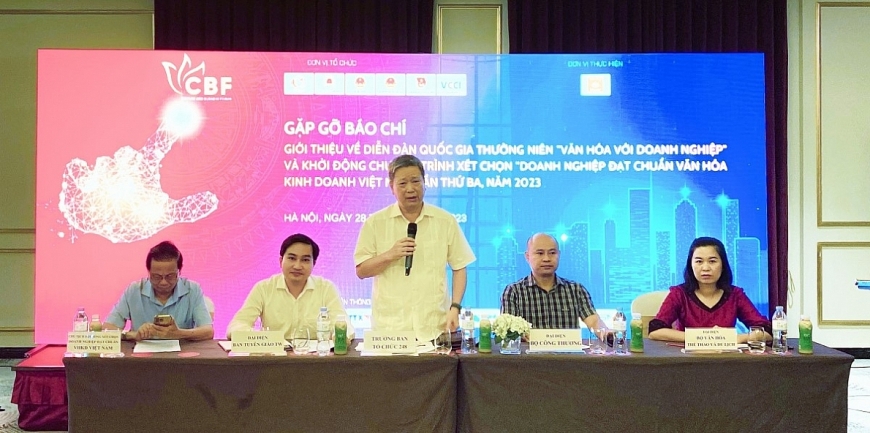 Bình xét các doanh nghiệp đạt chuẩn văn hóa kinh doanh năm 2023