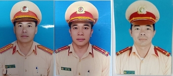 Truy thăng quân hàm cho 3 cán bộ CSGT hy sinh trong vụ sạt lở đèo Bảo Lộc
