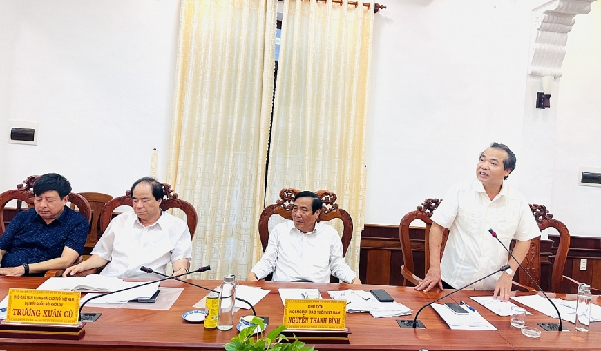 Chủ tịch Hội NCT Việt Nam Nguyễn Thanh Bình:  Ghi nhận nhiều kiến nghị của NCT địa phương