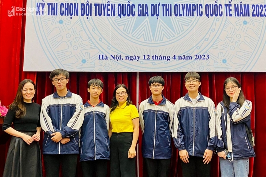 Đoàn học sinh giỏi Nghệ An tham dự Kỳ thi chọn đội tuyển quốc gia dự thi Olympic quốc tế môn Hoá học năm 2023.