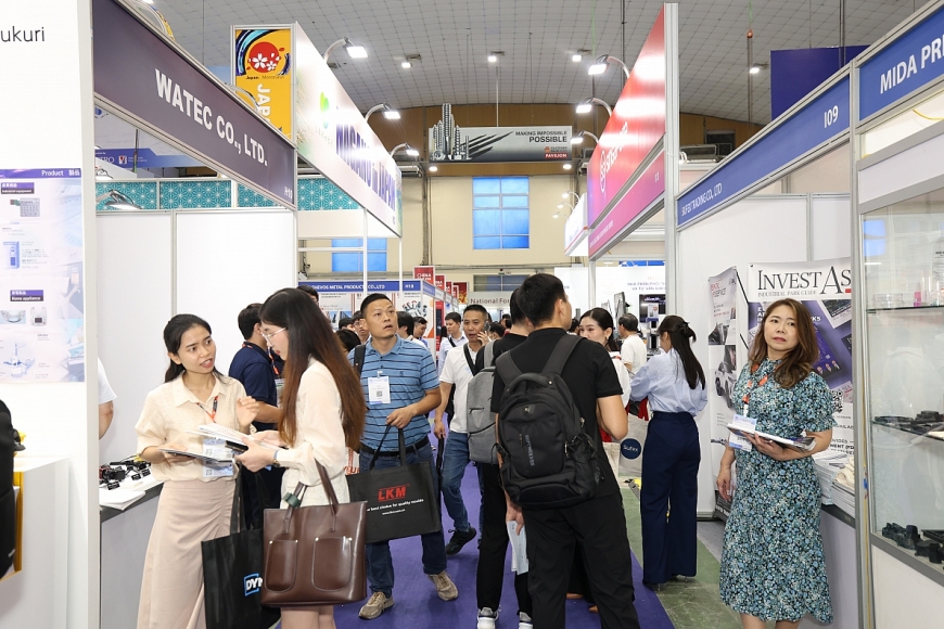 Khai mạc Triển lãm công nghệ chế tạo phụ tùng công nghiệp tại Việt Nam lần thứ 14