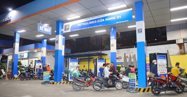 Giá xăng dầu trong nước đồng loạt tăng
