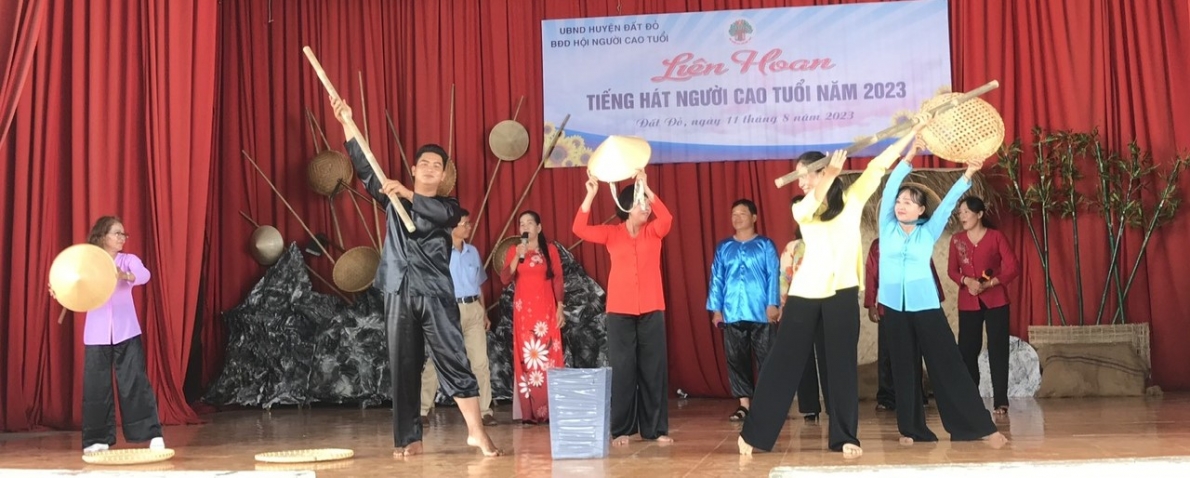 Tưng bừng Liên hoan Tiếng hát NCT huyện Đất Đỏ