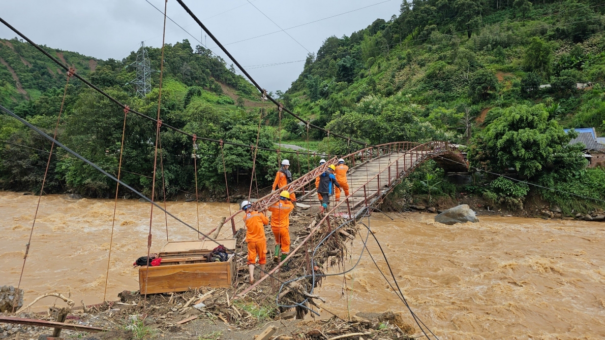 Huyện Mù Cang Chải, tỉnh Yên Bái đã được cấp điện trở lại lúc 21 giờ ngày 9/8/2023