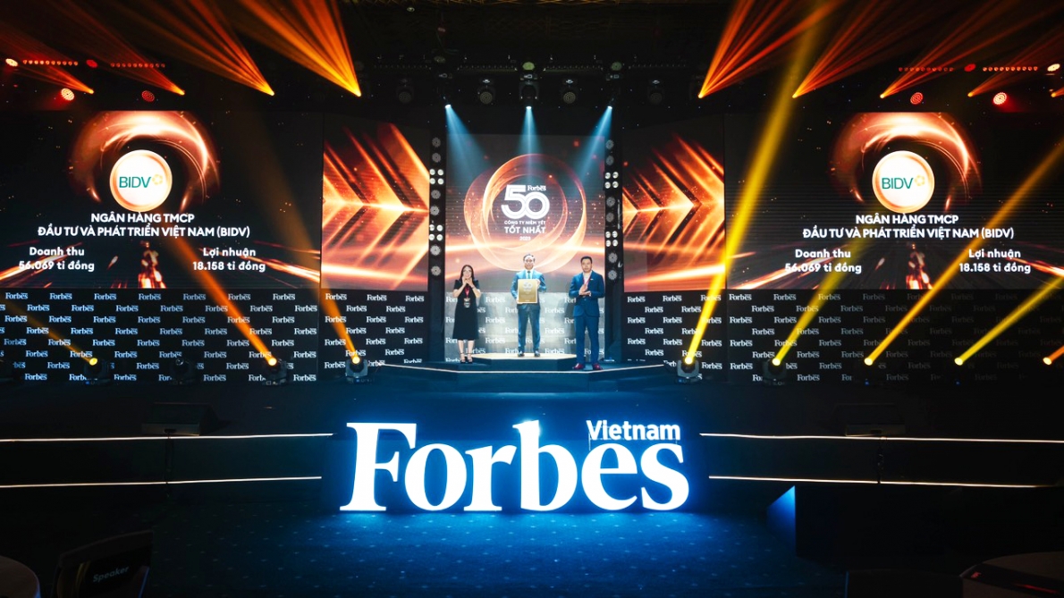 BIDV lần thứ 3 vào Top 50 công ty niêm yết tốt nhất Việt Nam