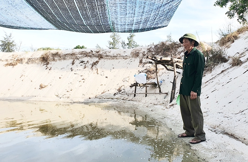 Mô hình làm kinh tế giỏi của ông Trần Kim Xô ở xã Ngư Thủy Bắc, huyện Lệ Thủy