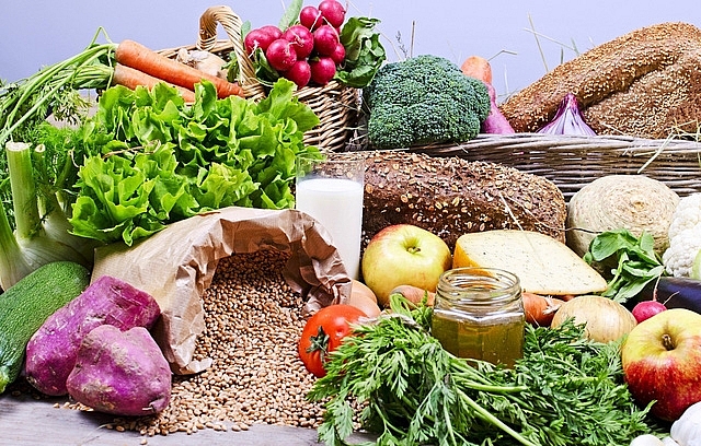 Chế độ ăn nhiều trái cây và rau quả dường như làm giảm nguy cơ ung thư ruột kết và trực tràng