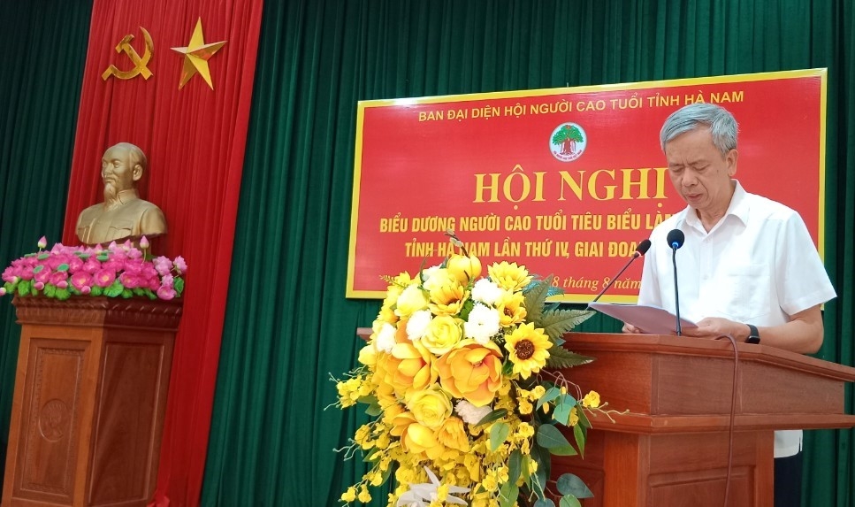 Người cao tuổi làm giàu đa lĩnh vực ngành nghề