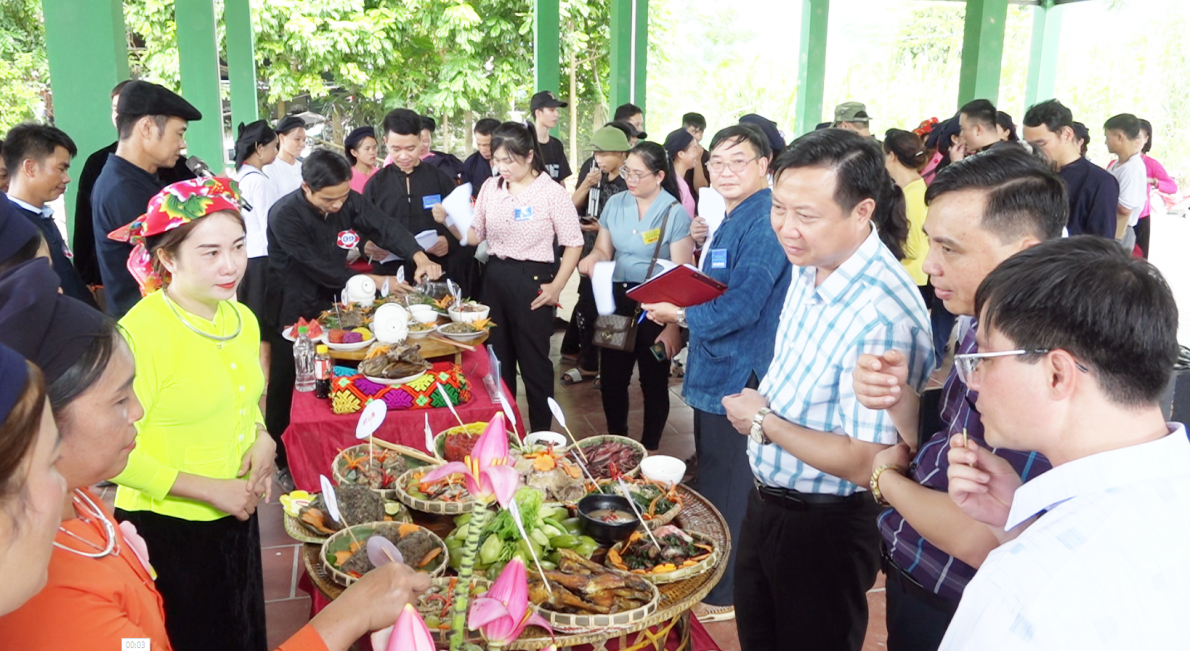 Tràn ngập không khí Tuần lễ văn hóa - du lịch huyện Bảo Yên